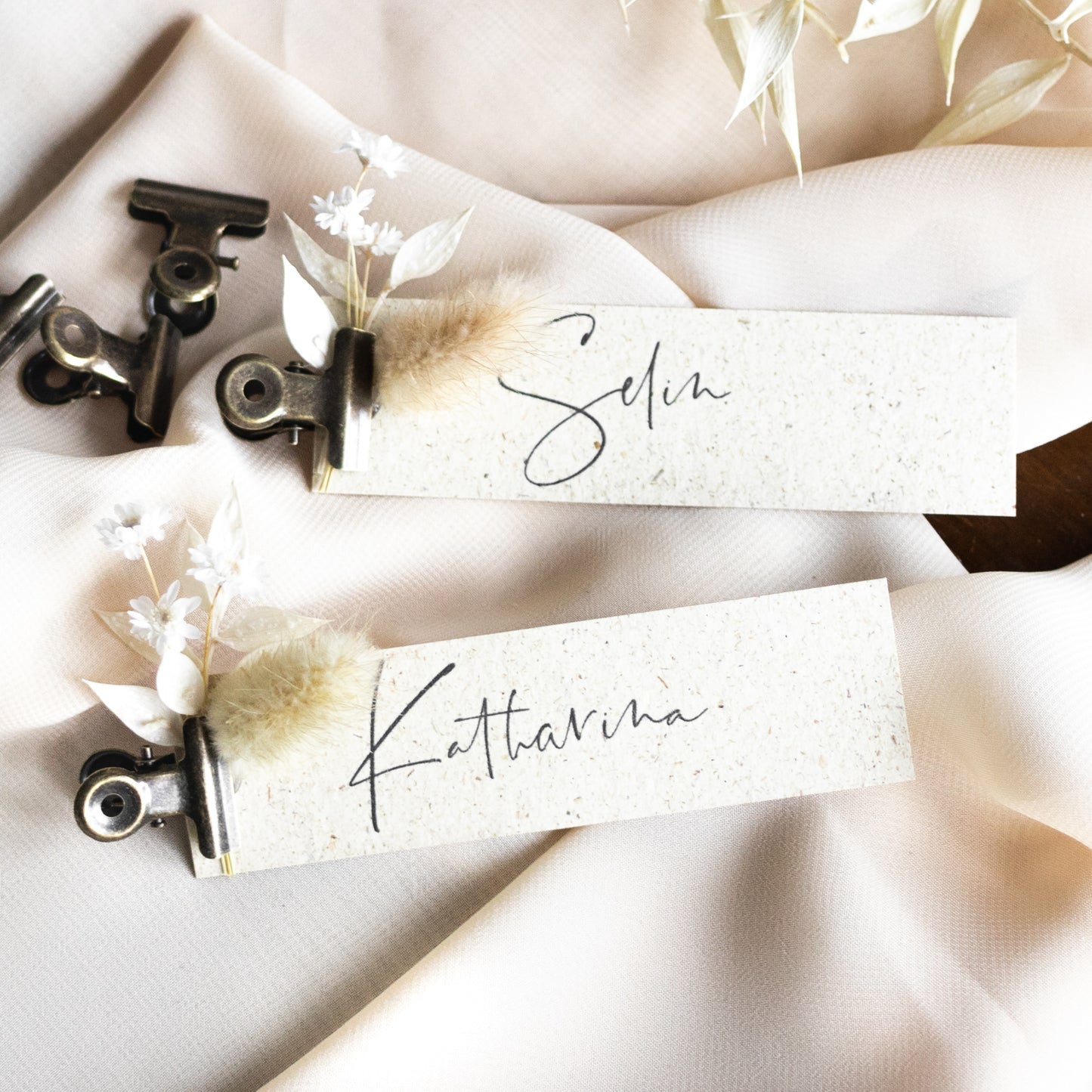 Platzkarte "Naturelle" mit Trockenblumen