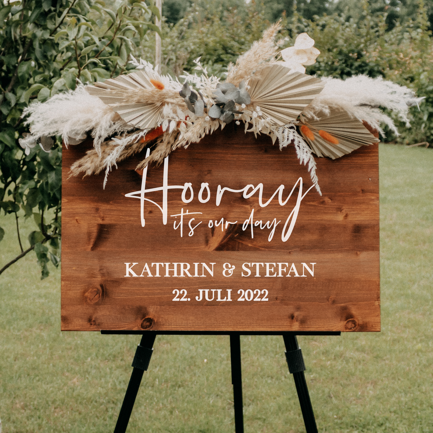 Hooray it's our day “Emma” – Holzschild